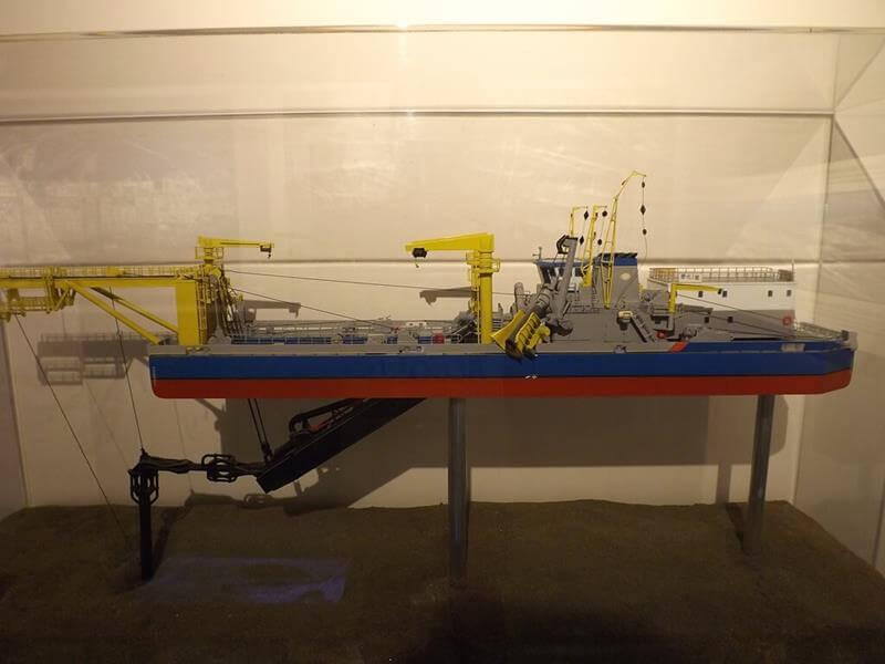 塑化1號船模型
