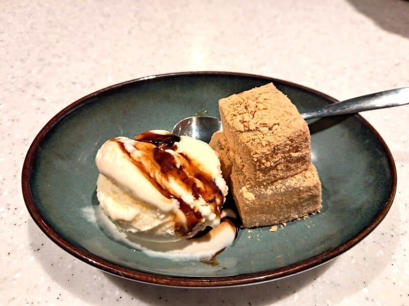 黑糖蜜蕨餅冰淇淋 Warabi Mochi w ∕ Molasses