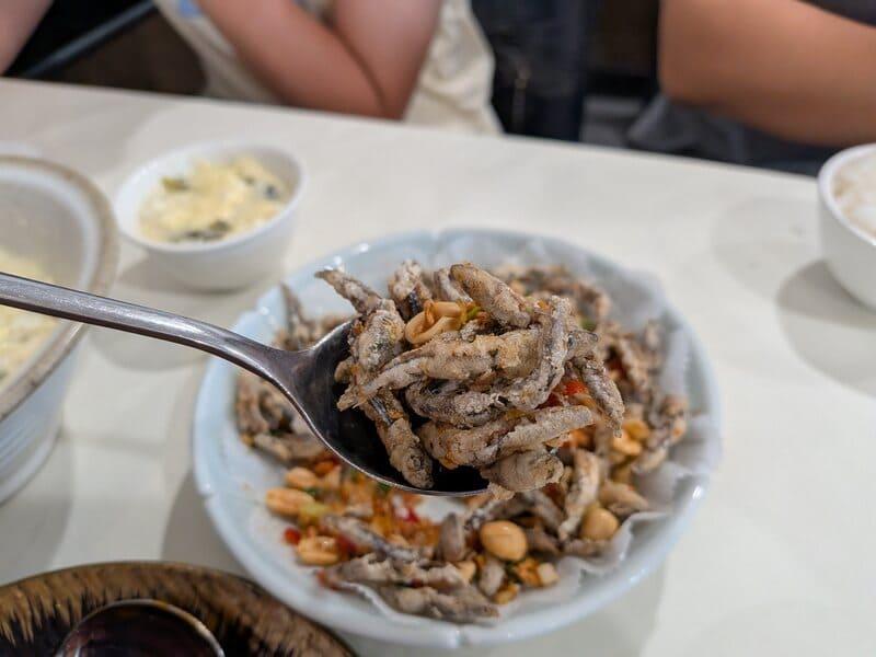 丁香魚真的很香酥,完全不油膩