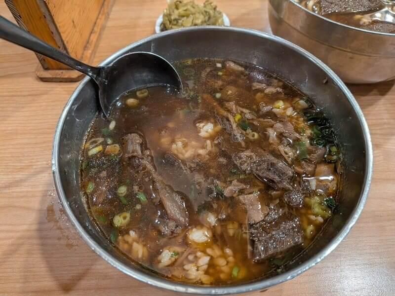 紅燒牛肉泡飯